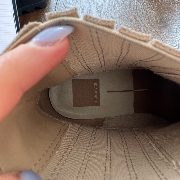 Dolce Vita Caster H2O ankle boots - Faux Suede - Picture 7 of 8